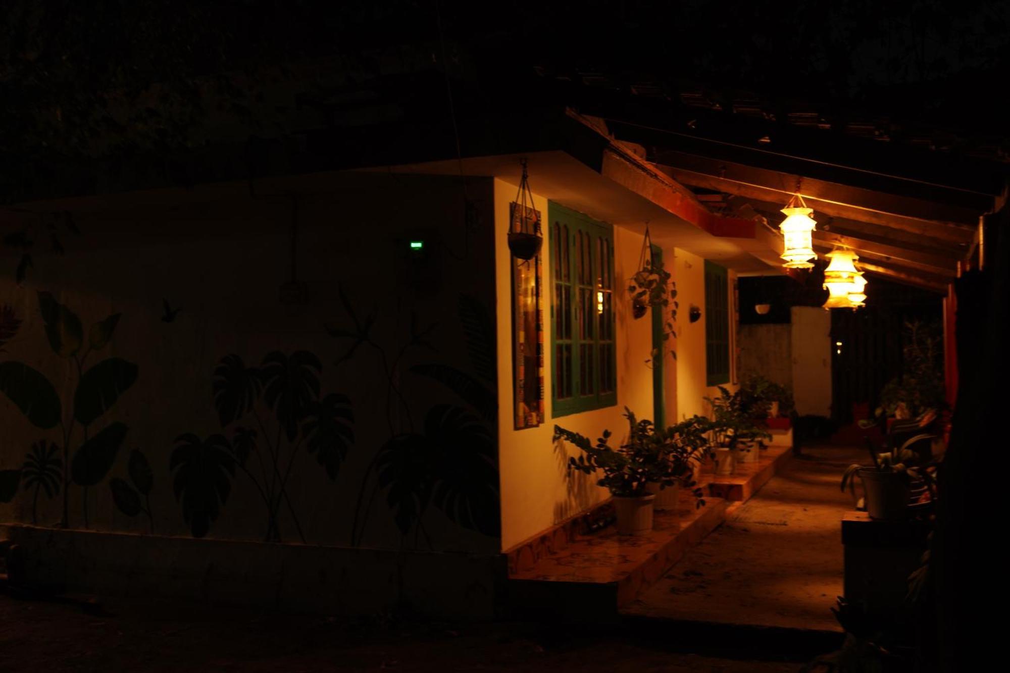 House In The Beach Alappuzha Esterno foto
